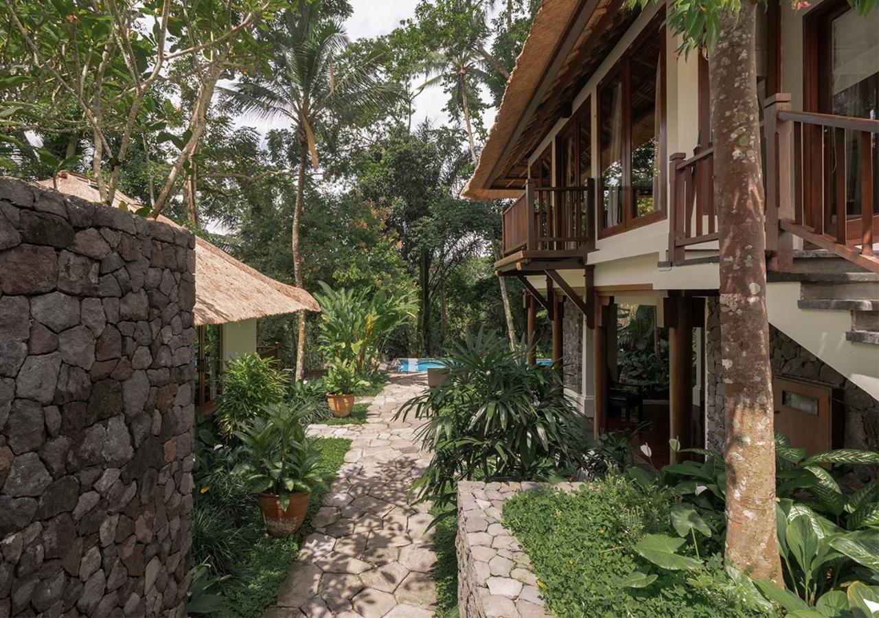 Kayumanis Ubud Private Villas & Spa ภายนอก รูปภาพ