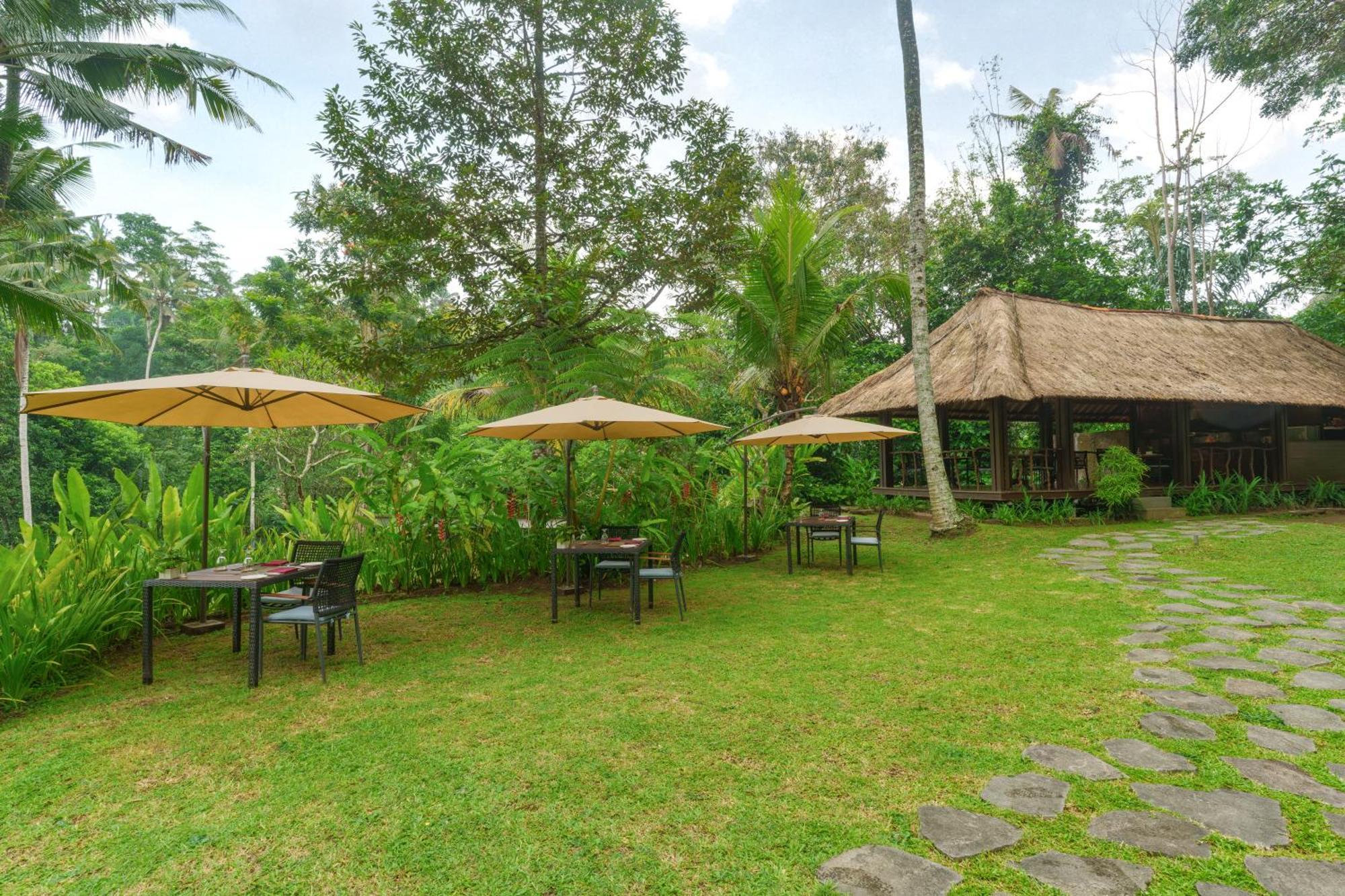 Kayumanis Ubud Private Villas & Spa ภายนอก รูปภาพ